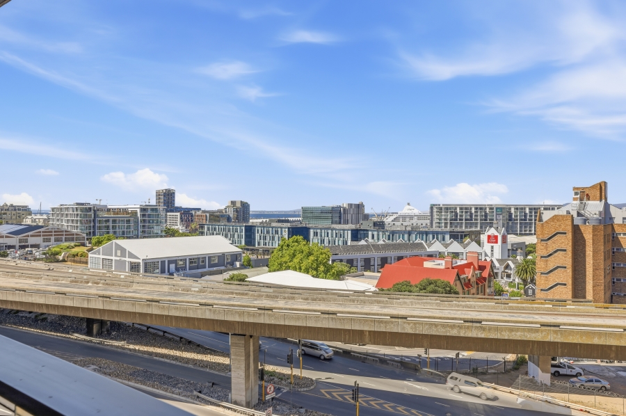 2 Bedroom Property for Sale in De Waterkant Western Cape